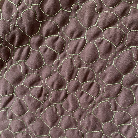 Ariat Quilted Thick Button Up Top - Picture 5 of 8